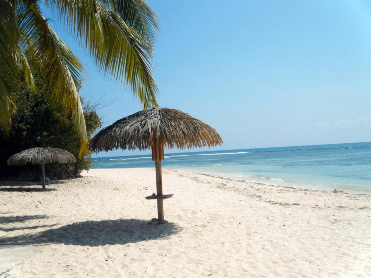 Villa Creole Domaine Prive De L'Anse Des Rochers 생프랑수아 외부 사진